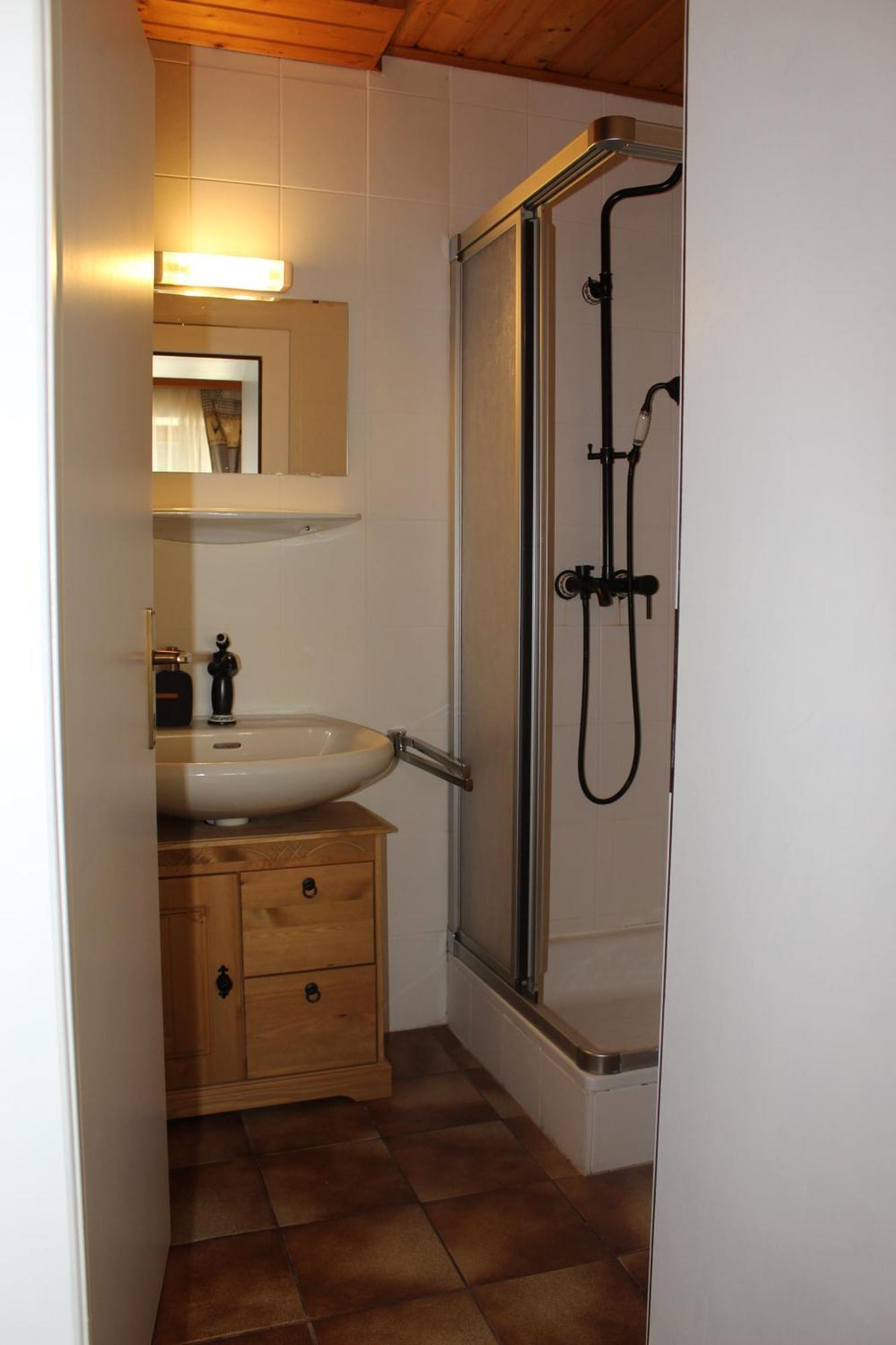 Lilly Chalet- Apartments With Private Sauna, Close To Ski Lifts Bad Kleinkirchheim Room photo