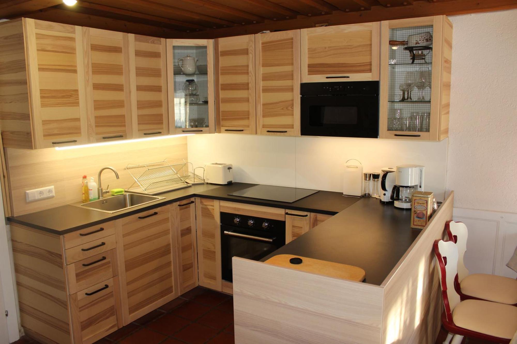 Lilly Chalet- Apartments With Private Sauna, Close To Ski Lifts Bad Kleinkirchheim Room photo
