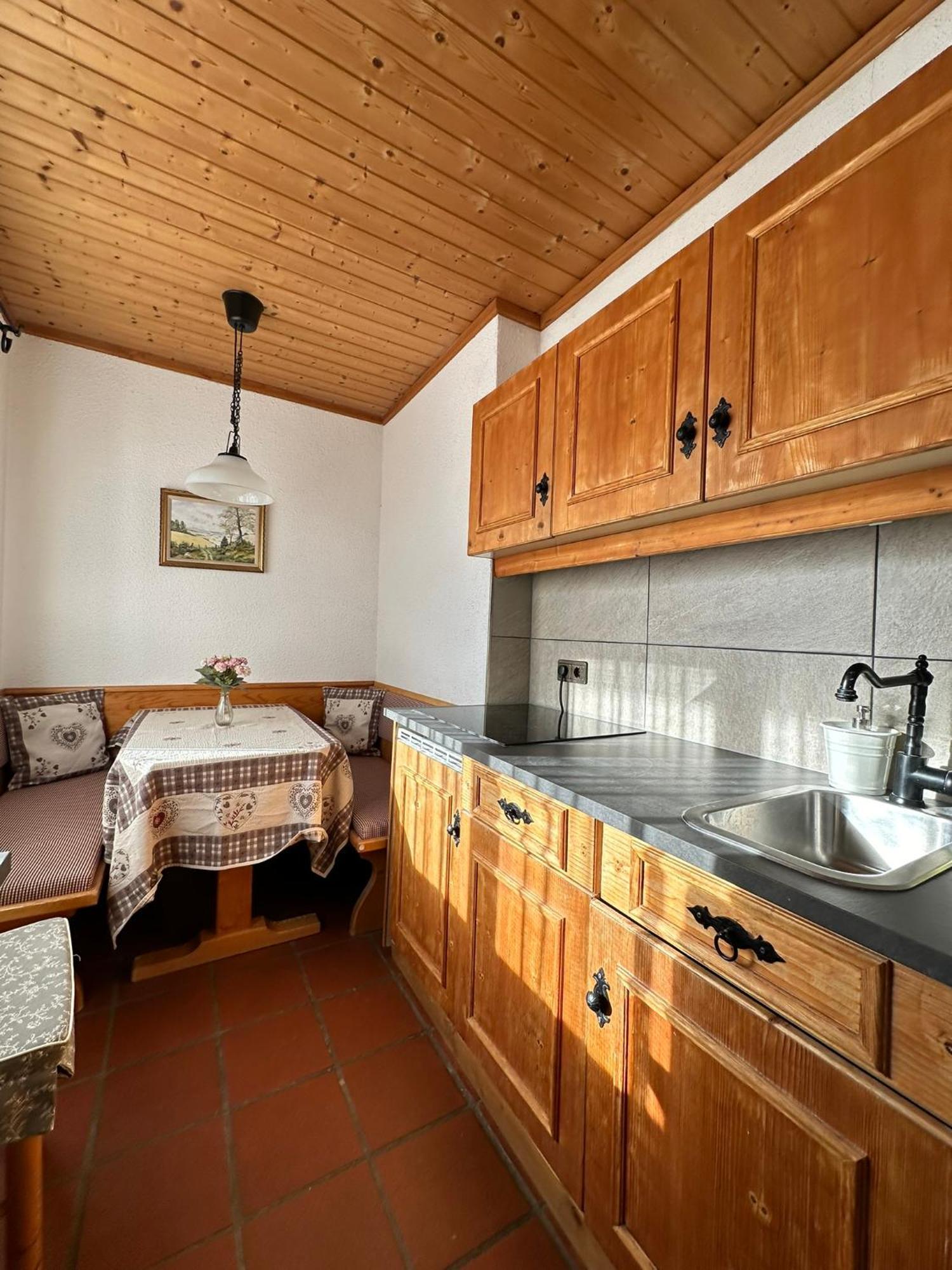 Lilly Chalet- Apartments With Private Sauna, Close To Ski Lifts Bad Kleinkirchheim Exterior photo